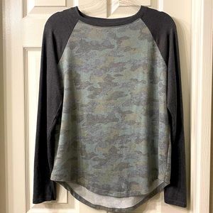 Cute sweatshirt/sweater